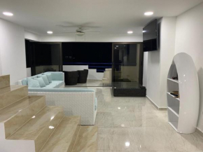 3mr8 Duplex Apartment In Cartagena Facing The Sea With Air Conditioning And WIFI